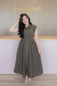 Load image into Gallery viewer, Brissa camel midi dress