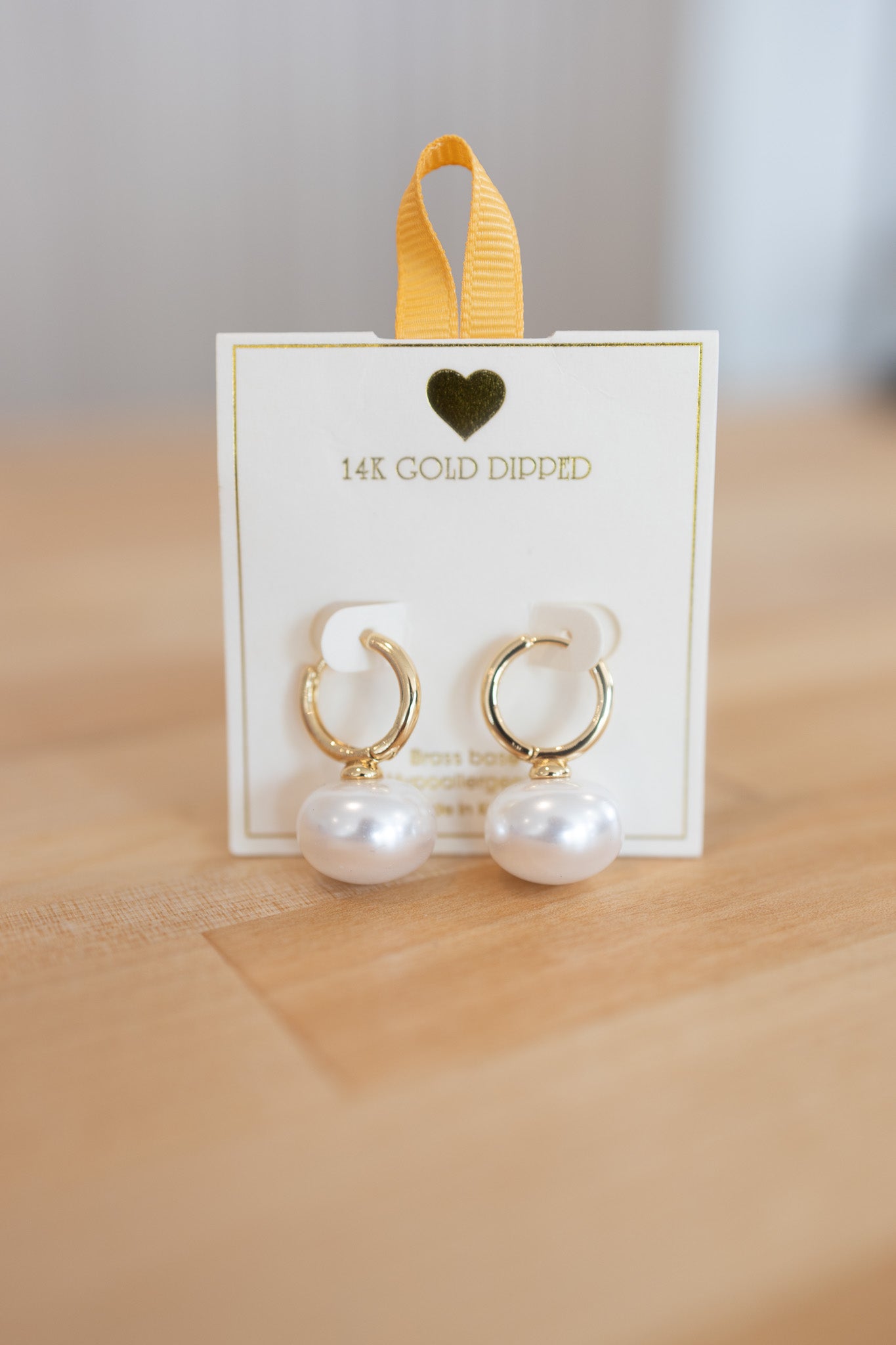 Kelvy Pearl Earrings