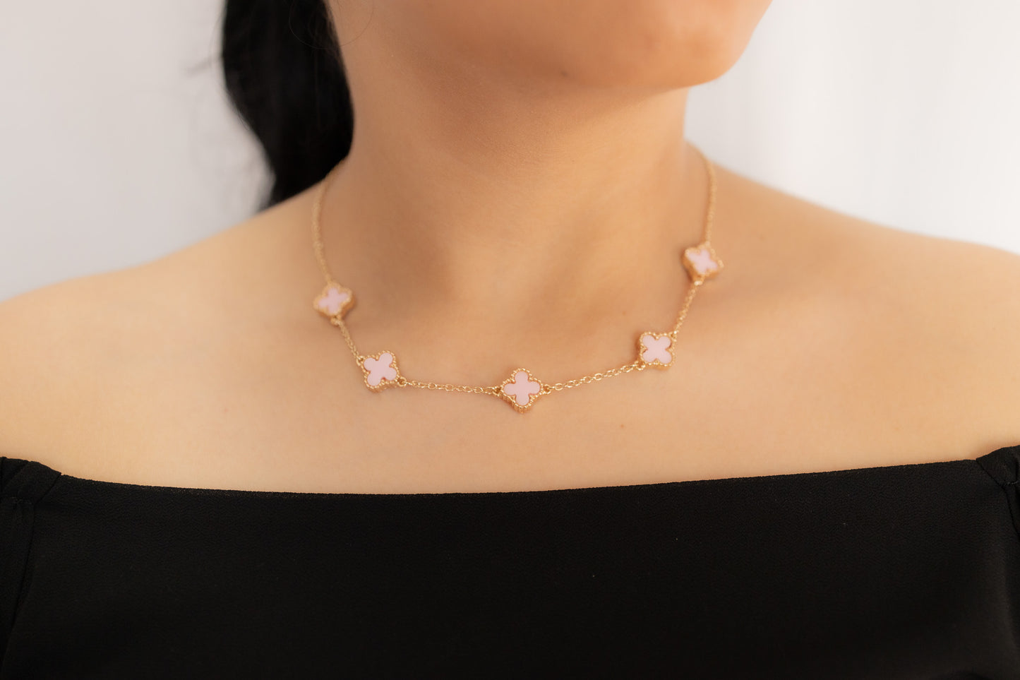 kelly Dainty Necklace