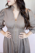 Load image into Gallery viewer, Arisabeth Mocha Midi Dress