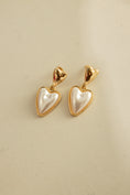 Load image into Gallery viewer, Pearl Heart Earrings