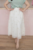 Load image into Gallery viewer, Wildflower Cream Skirt