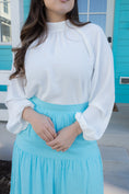 Load image into Gallery viewer, Tammy Off White Blouse