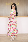 Load image into Gallery viewer, PRE-ORDER Clarisse Pink Floral Dress