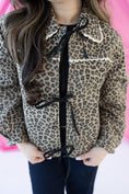 Load image into Gallery viewer, Odette Leopard Jacket