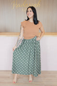 Load image into Gallery viewer, IVY POLKA DOT GREEN DRESS