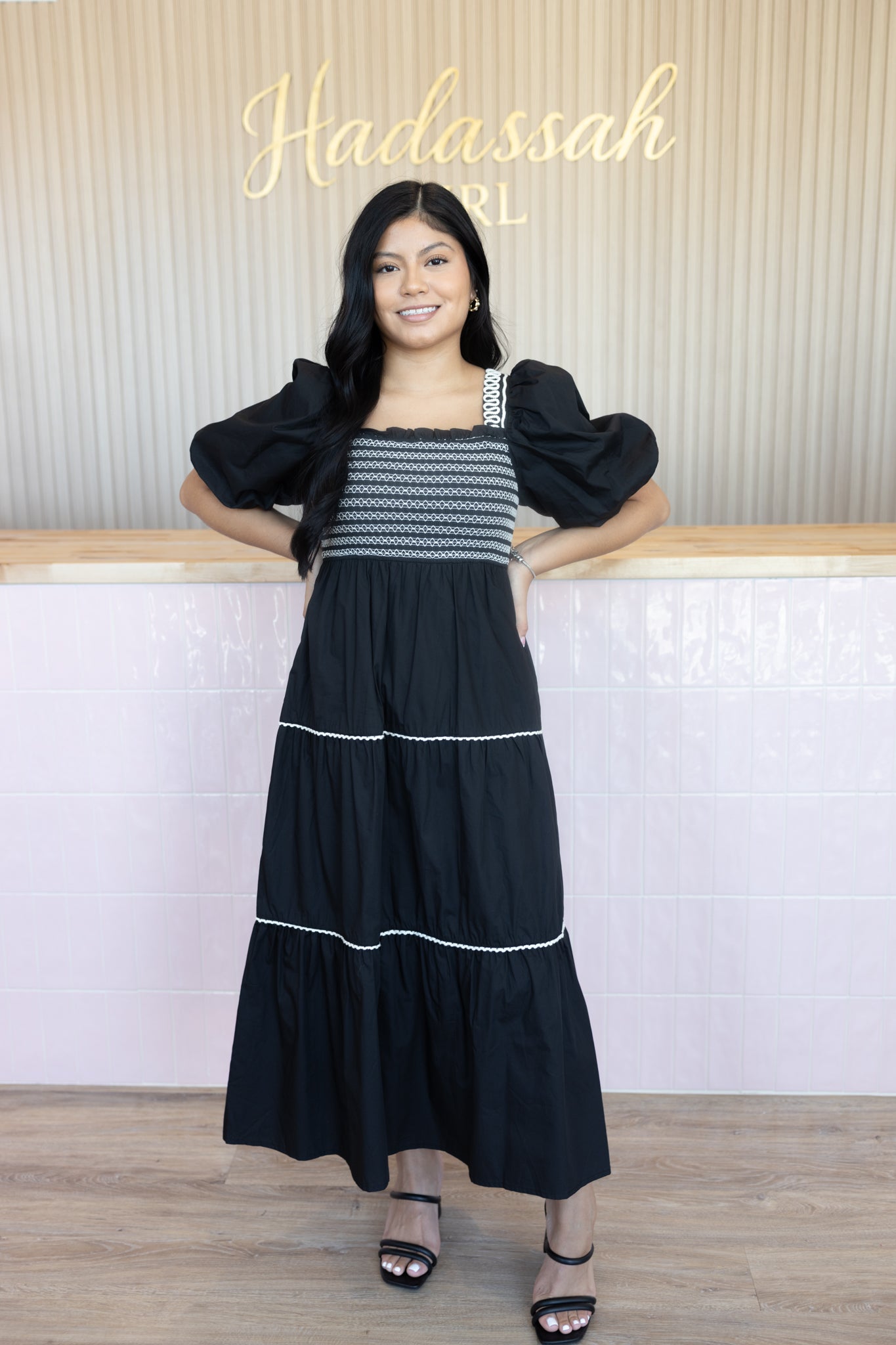 Maelly Black Dress