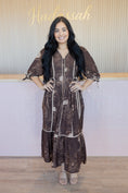 Load image into Gallery viewer, Eva Brown Dress