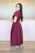Load image into Gallery viewer, Gally Wine Dress