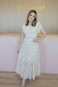 Load image into Gallery viewer, Blossom whisper dress