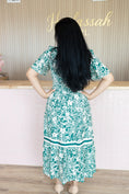 Load image into Gallery viewer, Bianca Green Dress