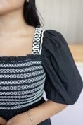 Load image into Gallery viewer, Maelly Black Dress