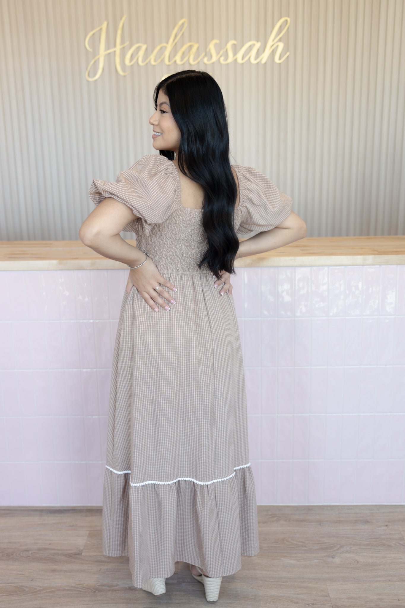 Dannia Light Brown