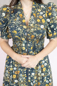 Load image into Gallery viewer, Daisy Yellow Floral