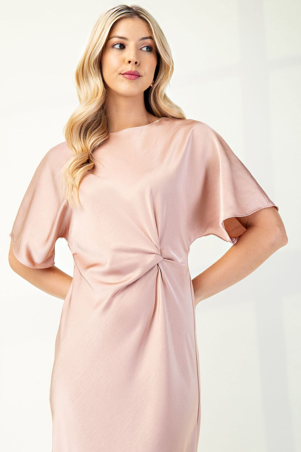 Lily Blush Midi Dress