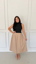 Load image into Gallery viewer, lael black midi dress