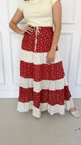 Load image into Gallery viewer, MERRIT MULTI-RED SKIRT
