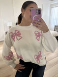 Load image into Gallery viewer, Pink Bow Sweater