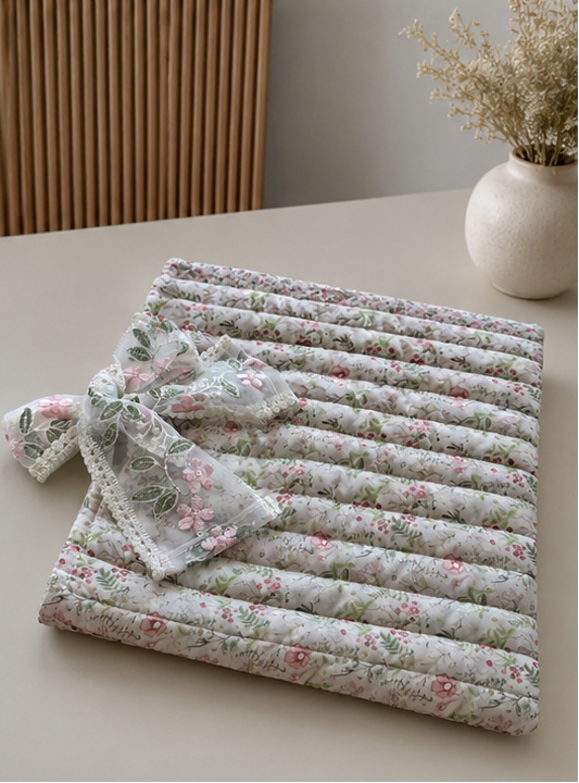 Libby cream floral tie bible cover