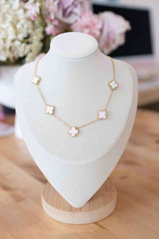 Reina White Necklace