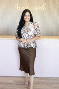 Load image into Gallery viewer, Arie Brown Blouse
