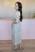 Load image into Gallery viewer, Keiry Leopard Midi Dress
