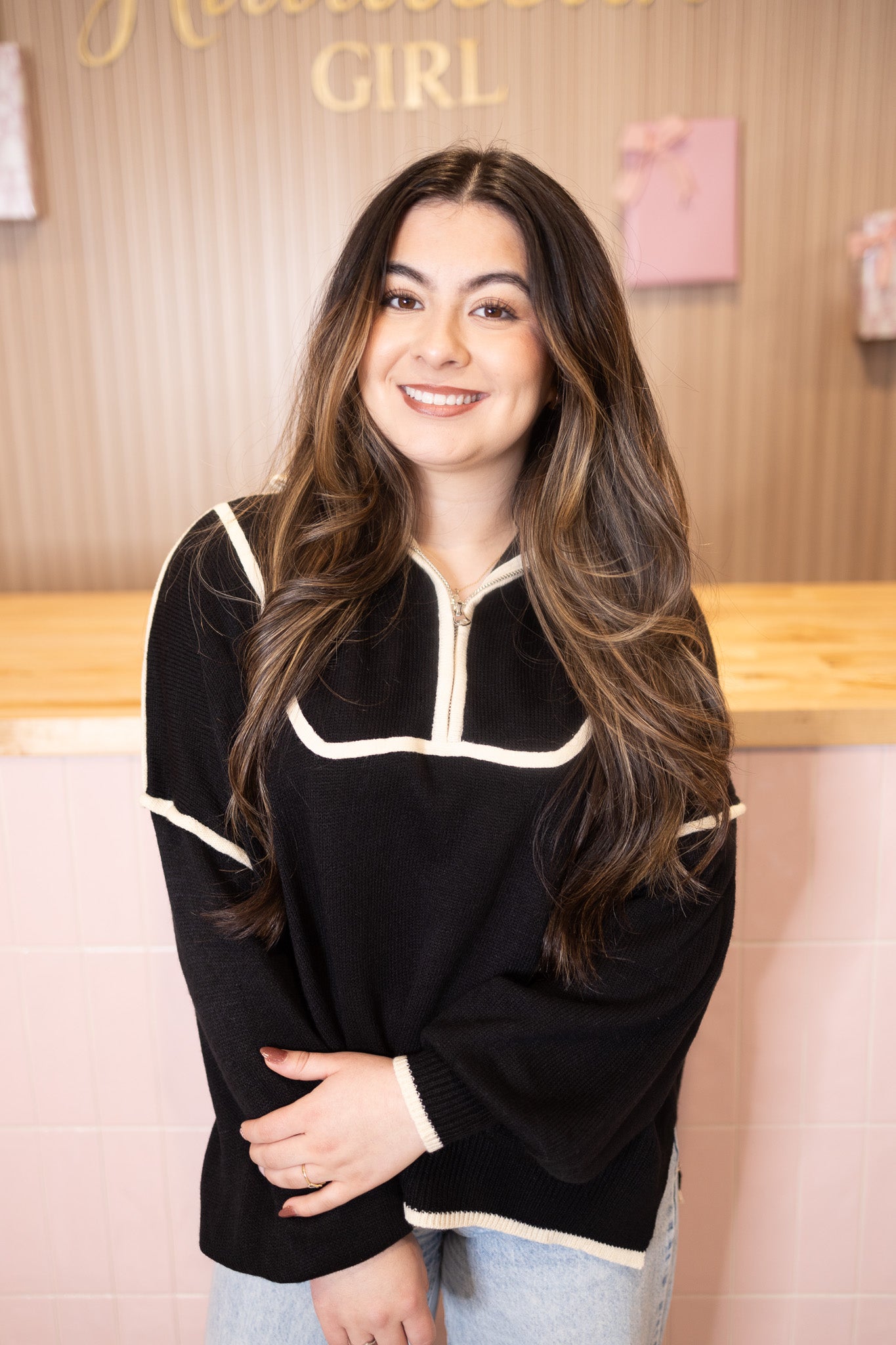 Yarely Black Sweater