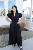 Load image into Gallery viewer, Danna Black Maxi Dress
