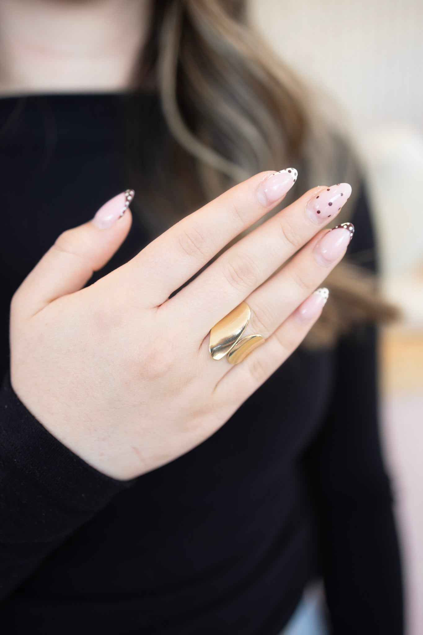 Darling gold ring