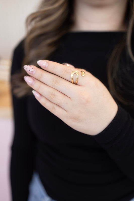 Timeless love ring