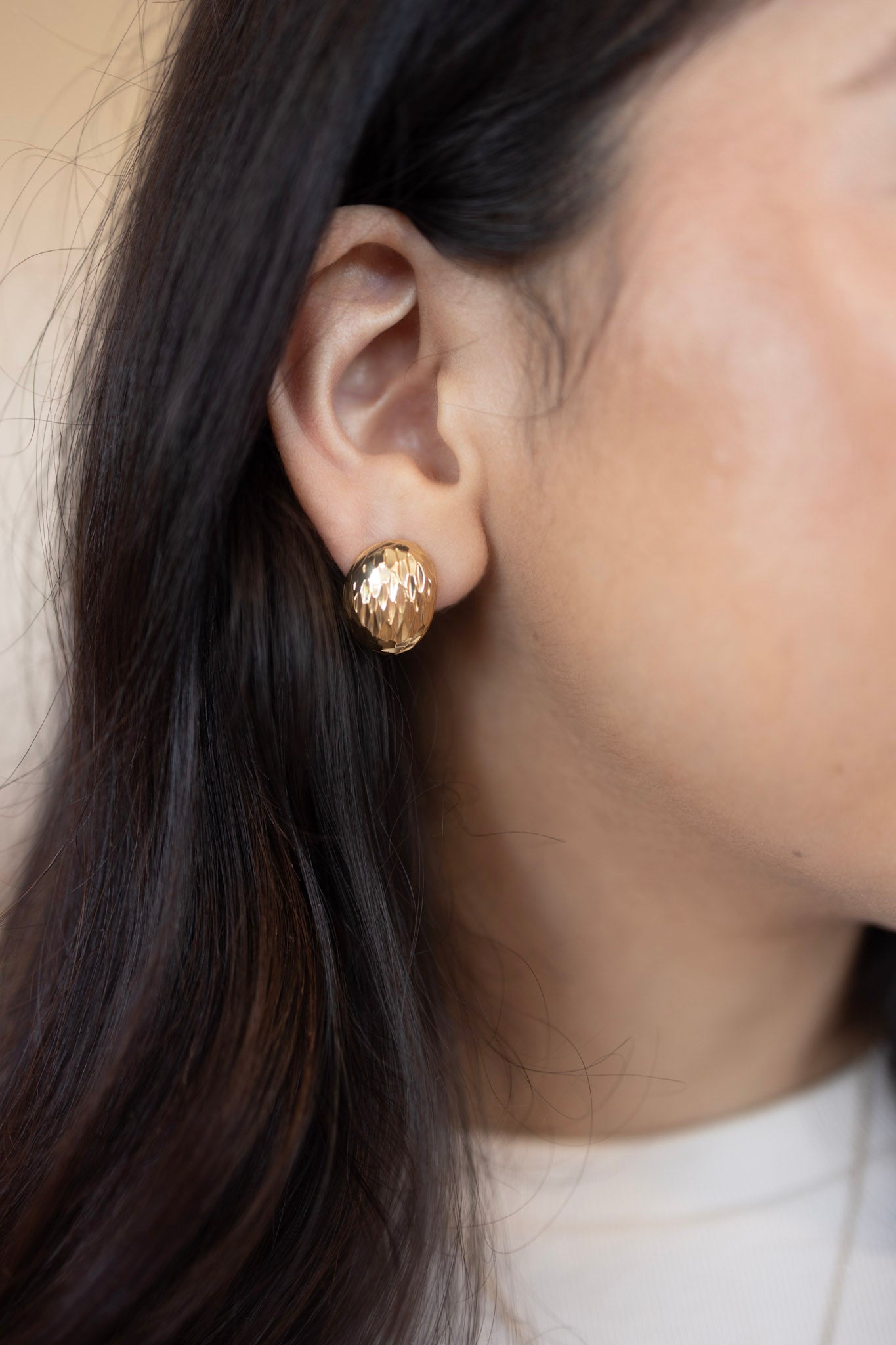 Sofia gold earring