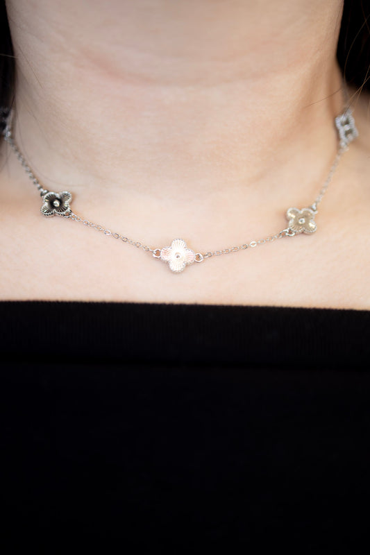 Dulce silver necklace
