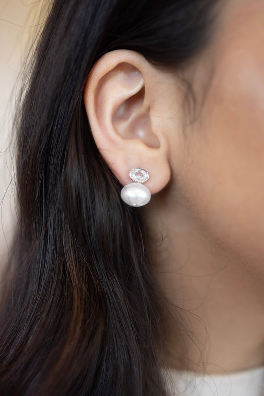 Lace & pearl earrings