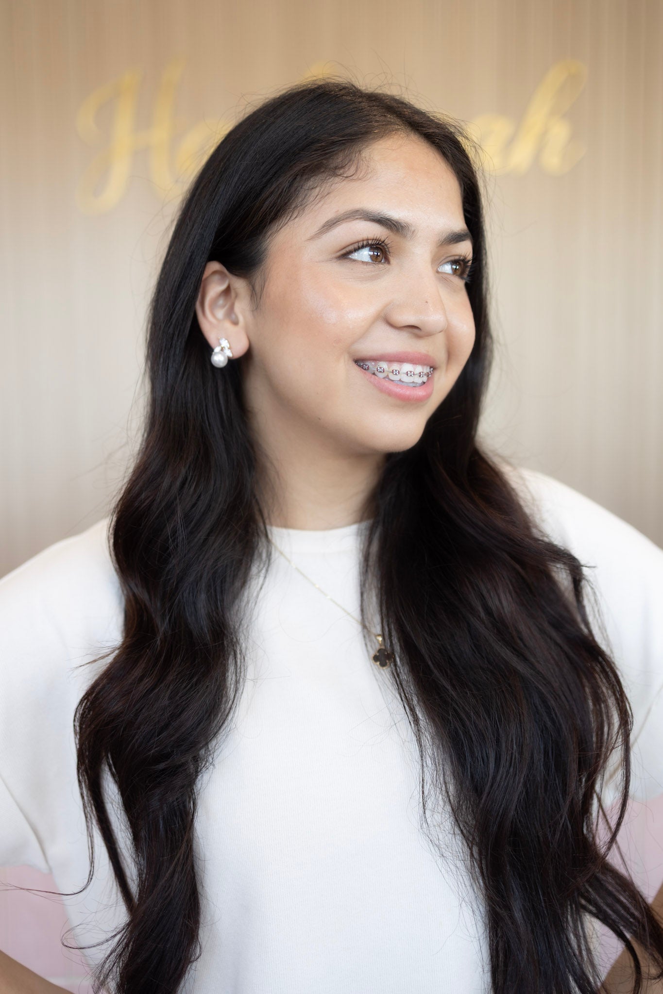 Pearl spark earings
