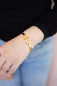 Load image into Gallery viewer, Golden heirloom bracelet
