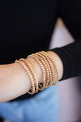 Load image into Gallery viewer, Luxe single gold bracelet
