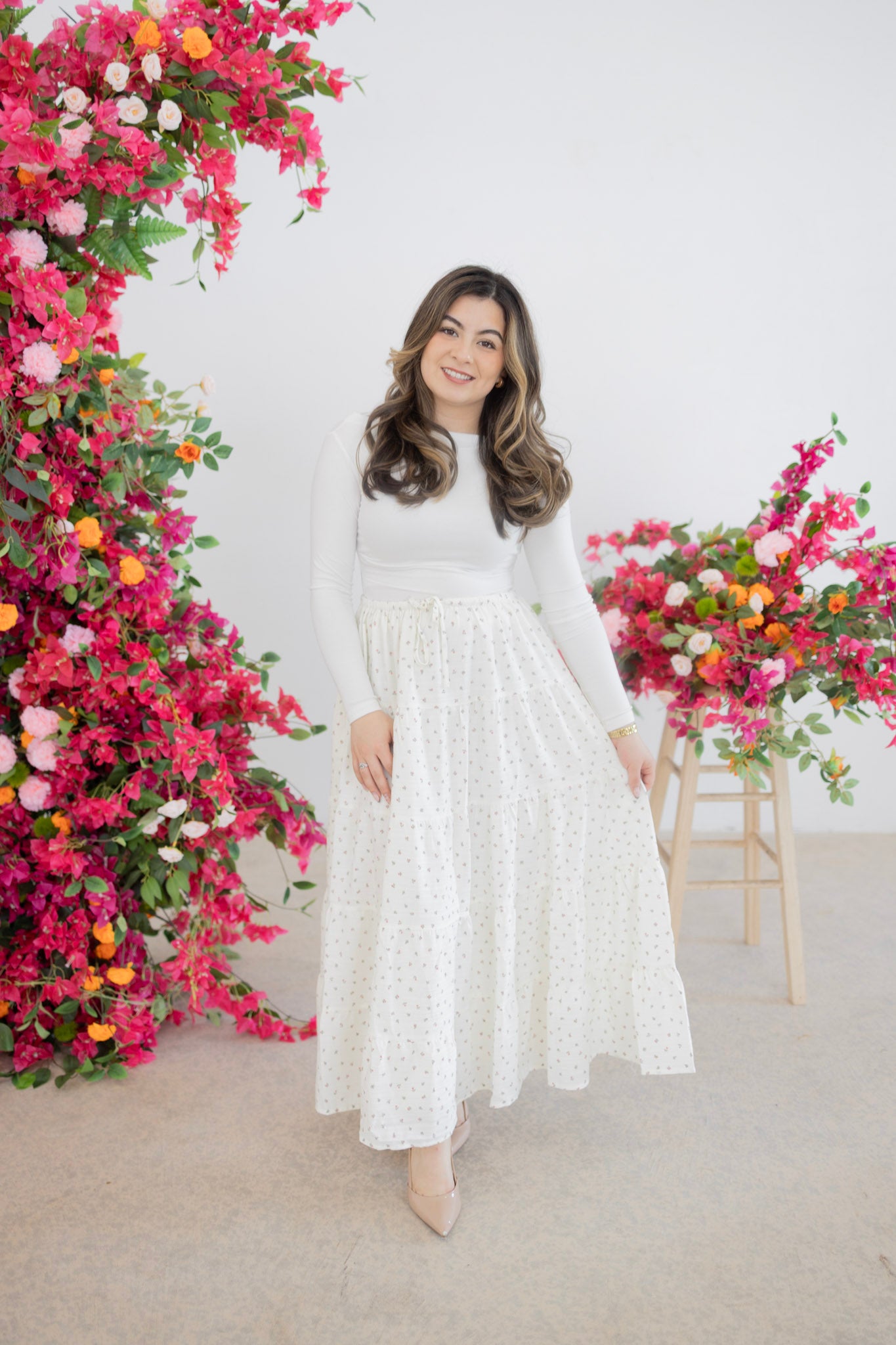 Pretty floral ivory skirt