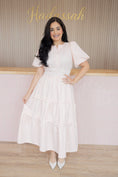 Load image into Gallery viewer, Aria Soft Pink Dress
