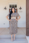 Load image into Gallery viewer, Cassie Midi Dress
