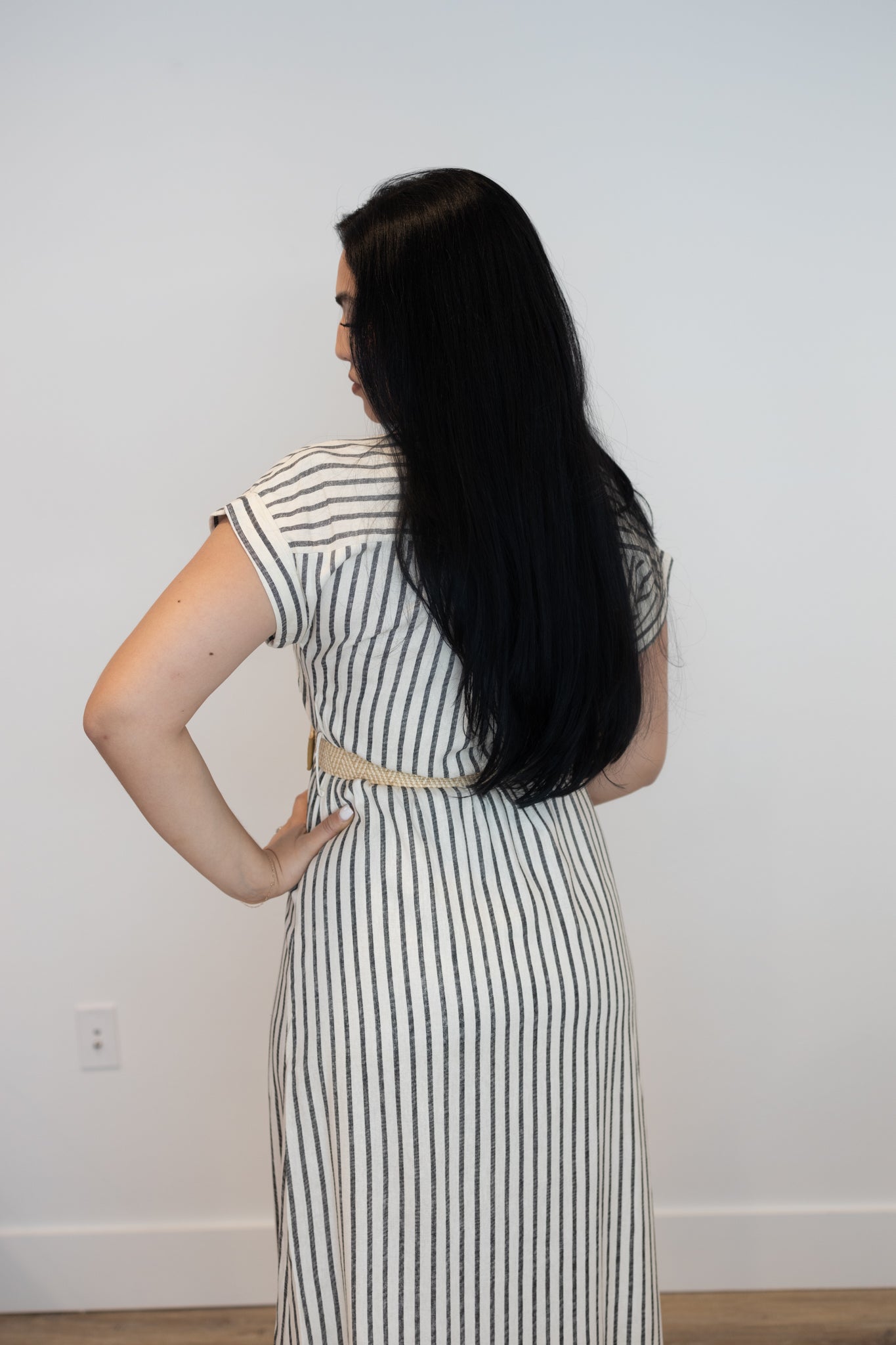Larissa Black Midi Dress