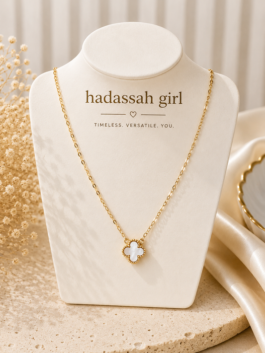 DARLING GOLD NECKLACE