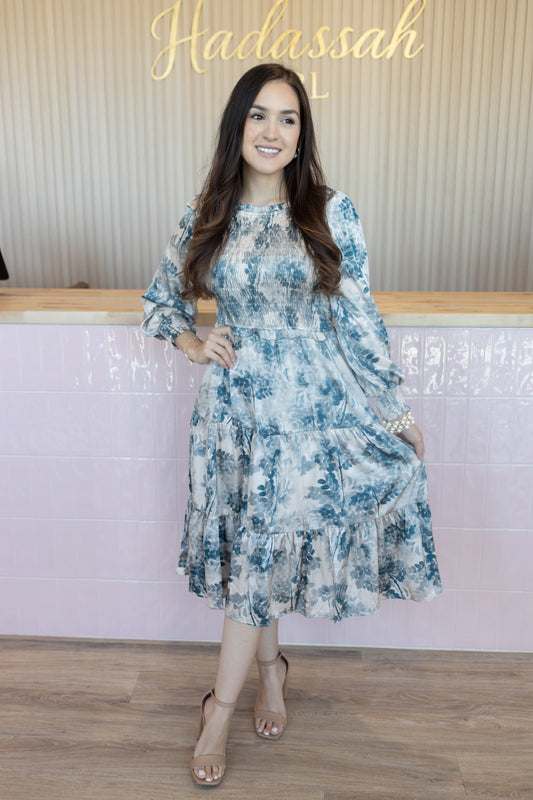 Yadi Multi-Blue Midi Dress
