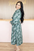 Load image into Gallery viewer, Autumn Green Dress
