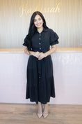 Load image into Gallery viewer, Roxana Black Dress
