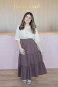 Load image into Gallery viewer, Yosmery brown skirt
