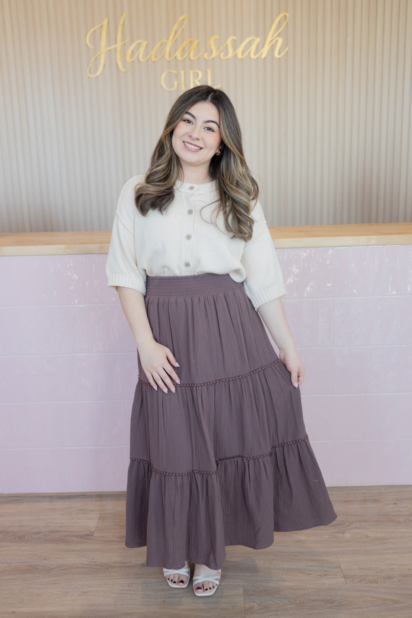 Yosmery brown skirt