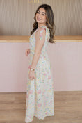 Load image into Gallery viewer, Savannah Floral Set
