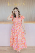 Load image into Gallery viewer, SAVANNAH FLORAL DRESS
