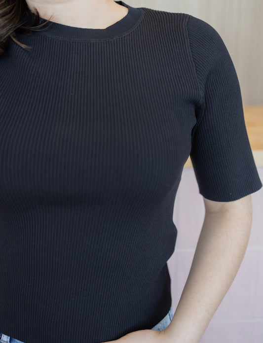 AMELIE BLACK TOP
