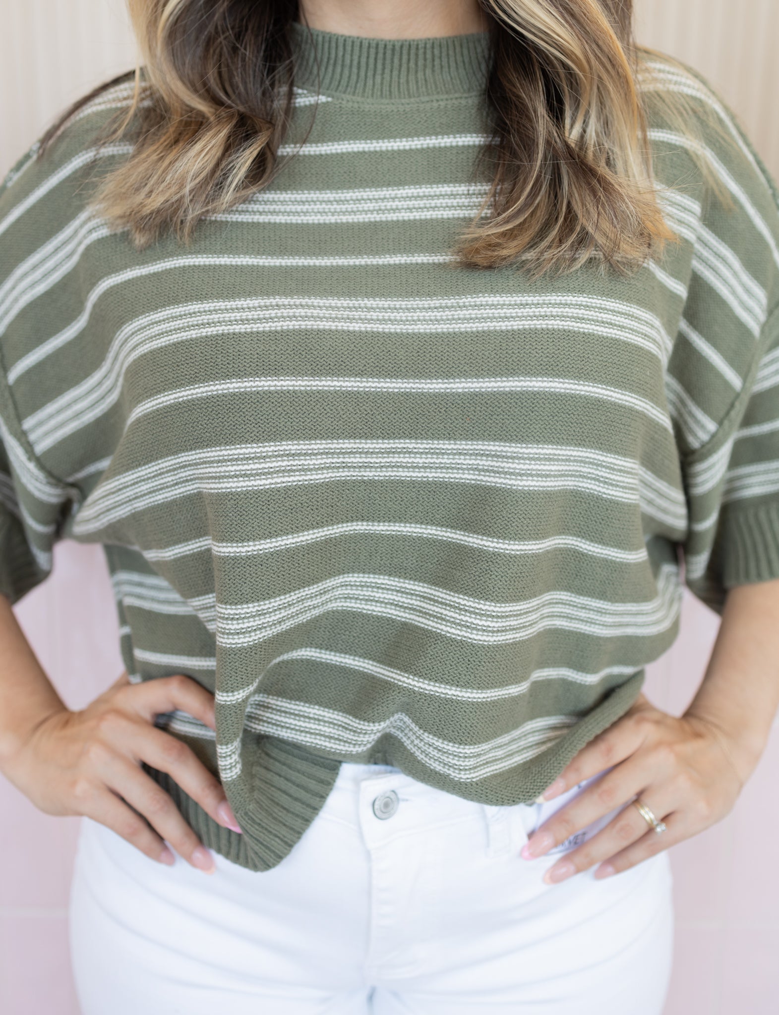 AMELLIA GREEN TOP